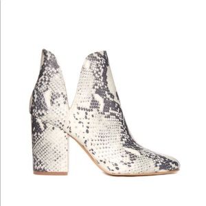 Steve Madden booties